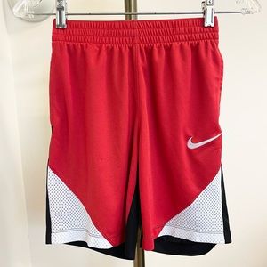 Awesome Nike soccer shorts!